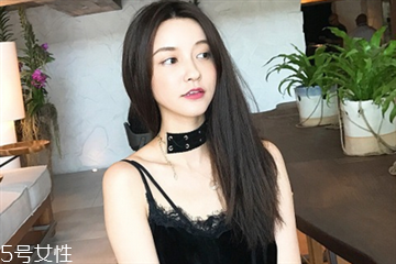 夏天怎么掩盖狐臭,狐臭夏天怎么遮气味