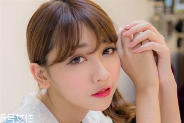 皮筋绑耳朵瘦脸步骤,橡皮筋绑耳朵瘦脸原理 皮筋绑耳朵瘦脸步骤,橡皮筋绑耳朵瘦脸原理