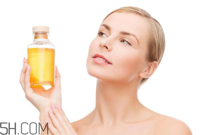 什么是无硅洗发水,无硅洗发水和有硅洗发水的区别 什么是无硅洗发水,无硅洗发水和有硅洗发水的区别