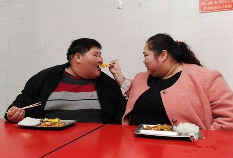 八百斤夫妻减肥成功了吗