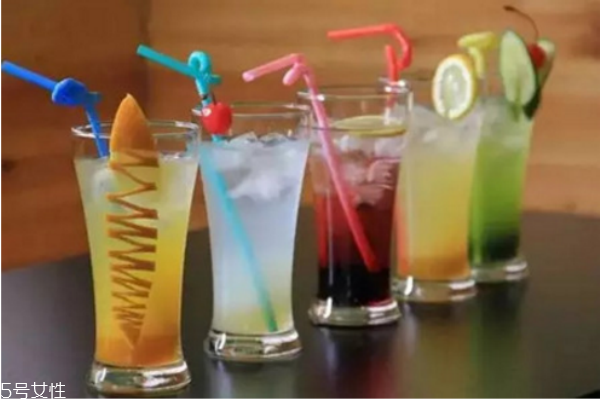 宝宝频繁吃奶不睡觉可能是这些原因,花呗为什么只能小额付款,可能是这些原因