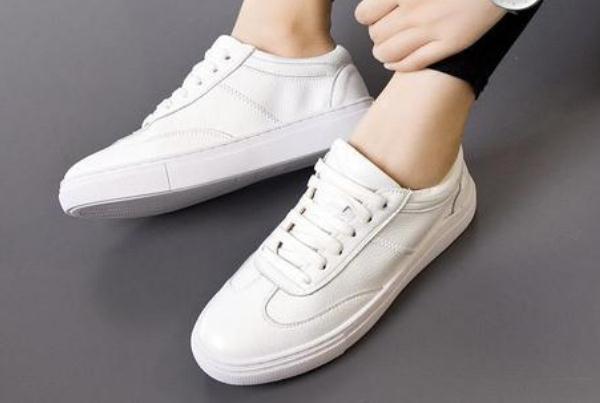 小白鞋起皱怎么办,小白鞋皱了怎么办 小白鞋起皱怎么办,小白鞋皱了怎么办
