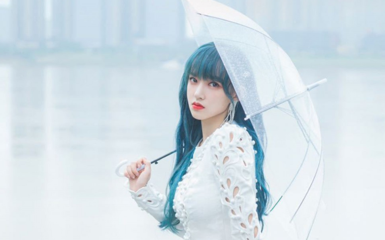 上身瘦,大腿粗怎样搭配衣服,上身瘦,大腿特别粗,怎么穿搭