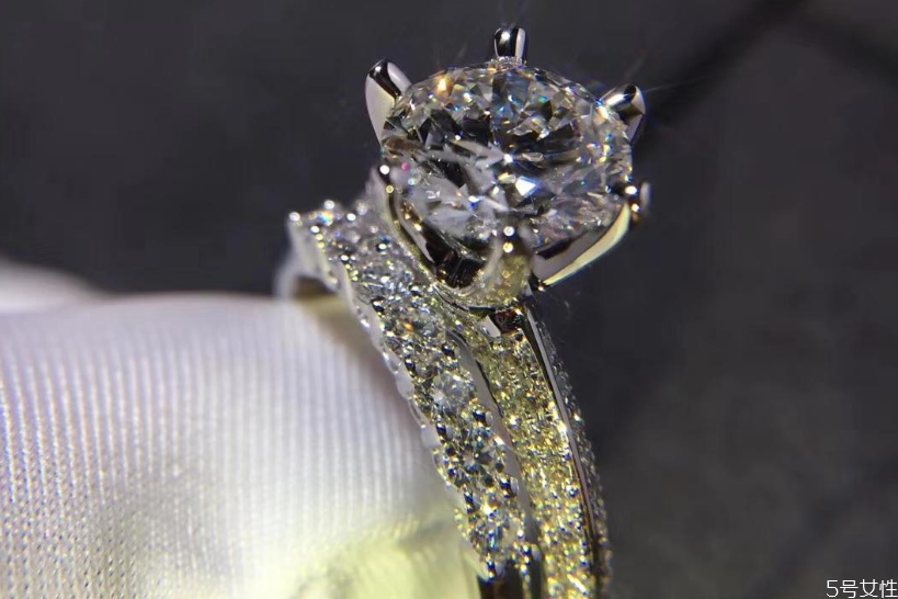 tiffany蒂芙尼六爪钻戒价格,tiffany6爪钻戒价格 tiffany蒂芙尼六爪钻戒价格,tiffany6爪钻戒价格