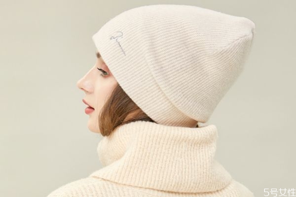 帽子有压痕怎么处理,新的帽子压的有折痕怎么办 帽子有压痕怎么处理,新的帽子压的有折痕怎么办