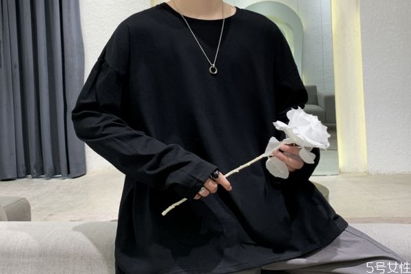 怎么去除碘酒印,衣服上有碘酒怎么去掉 怎么去除碘酒印,衣服上有碘酒怎么去掉