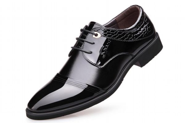 鞋子怎么保存不发霉,鞋子如何收纳不发霉