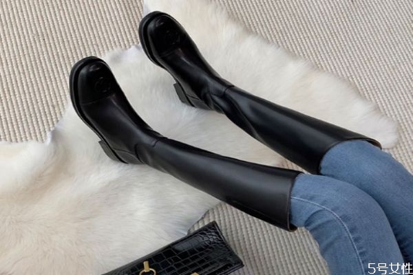 长筒靴 臭,长筒靴有臭味