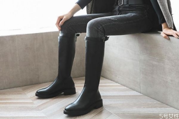 高个子适合穿骑士靴吗,骑士靴适合什么人穿 高个子适合穿骑士靴吗,骑士靴适合什么人穿