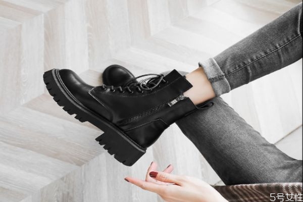 马丁靴如何清理,马丁靴如何清理内部