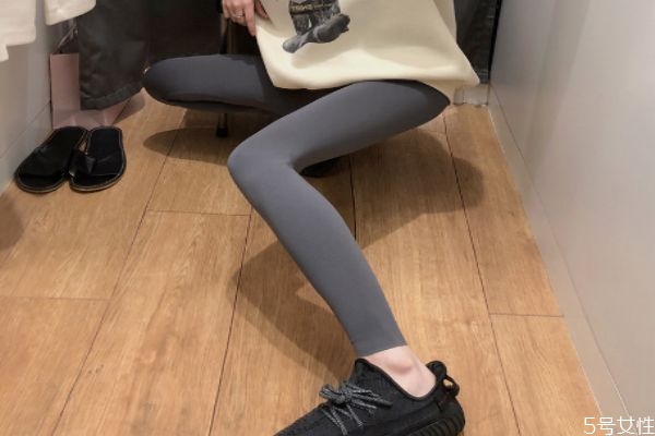 鲨鱼裤选什么牌子,鲨鱼裤什么颜色最好看