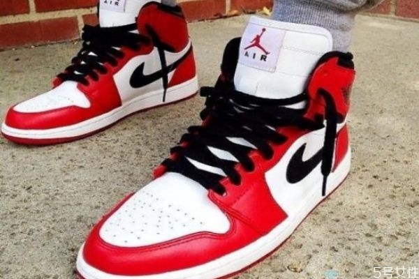 aj鞋子里面起球是为啥,aj里面起球