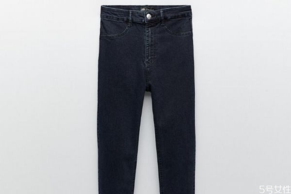 裤子变黄是怎么回事,裤子发黄是什么原因