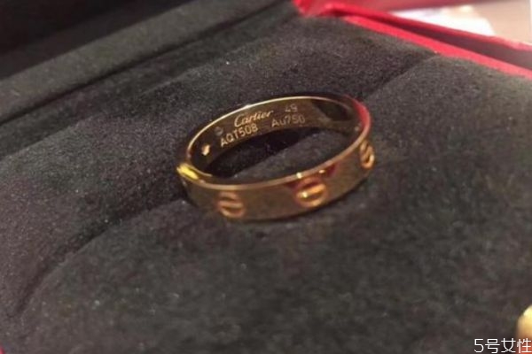 卡地亚哪个国家的品牌,卡地亚手表是哪个国家的