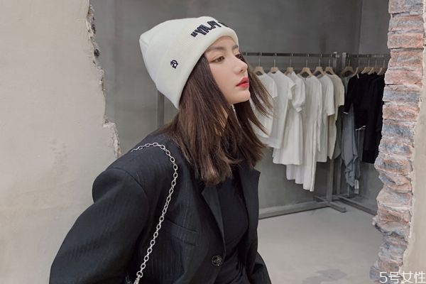 棉服配什么帽子,棉帽怎么搭配