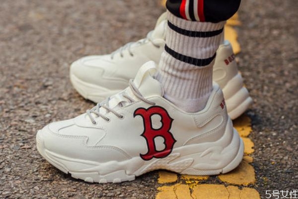 mlb的衣服档次低吗,mlb衣服什么档次