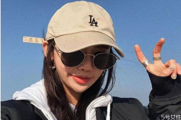 mlb帽子洗皱了怎么复原,mlb的帽子怎么洗