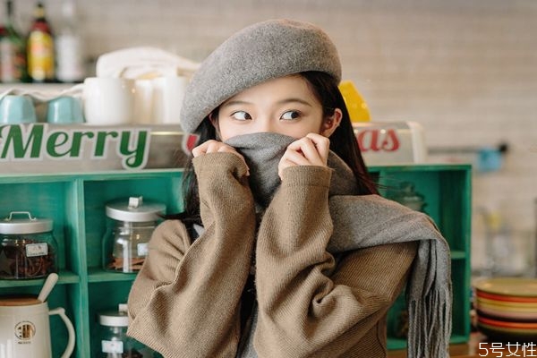 短头发适合贝雷帽吗,短发适合带贝雷帽吗