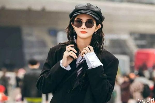 八角帽是报童帽吗,报童帽和鸭舌帽区别