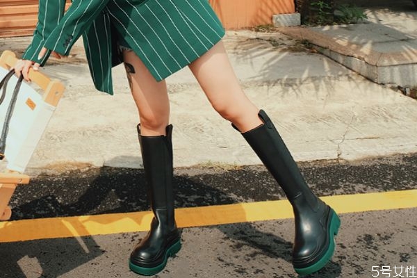 靴子怎么预防褶皱,靴子容易褶皱怎么办