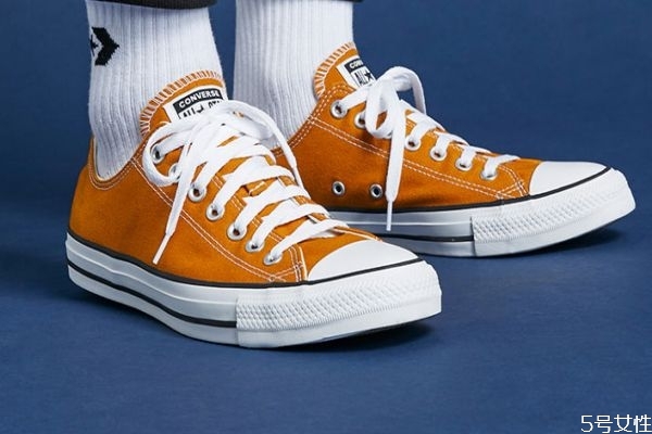 匡威帆布鞋多少钱一双正品,匡威帆布鞋一般多少钱