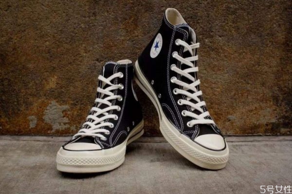 匡威的鞋好穿吗,匡威鞋子好穿吗