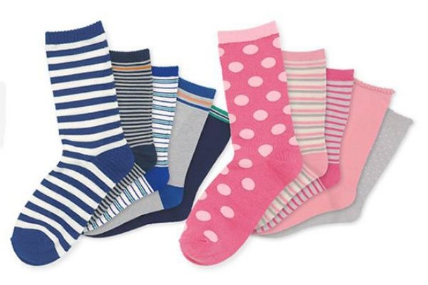 冬天穿厚袜子好不好,冬天需要穿加厚的袜子吗