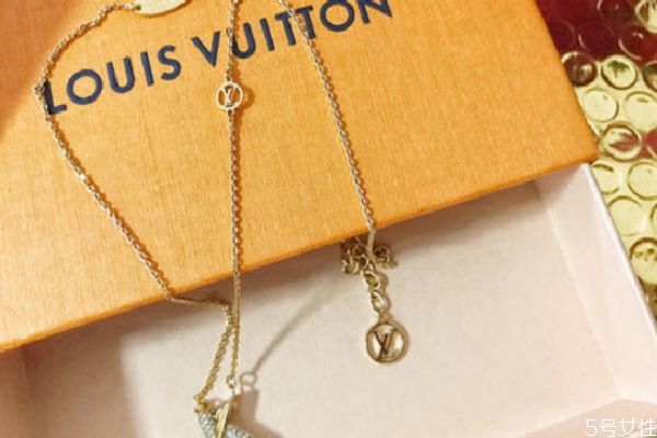 lv项链是什么材质,lv有项链吗