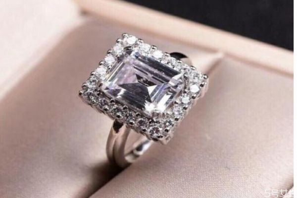 钻石戒指定制,钻石戒指怎么定制 钻石戒指定制,钻石戒指怎么定制