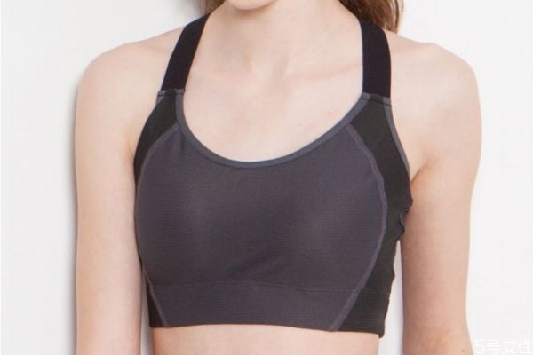 运动时可以穿平时的内衣吗?,运动时要穿内衣吗