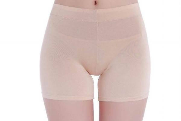 穿安全裤还需要穿内裤吗?,安全裤应该穿里面还是外面