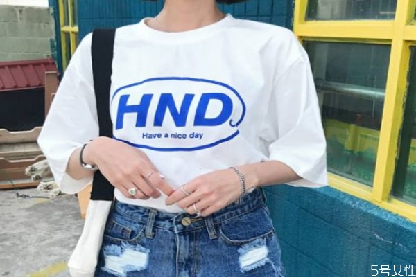 衣服上的印花是什么材料,衣服上的印花图案是什么工艺