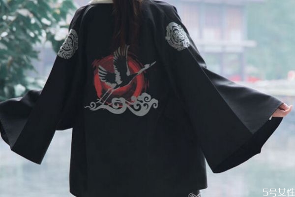 羽织是什么意思,洛丽塔羽织是什么