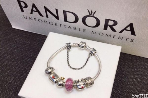 潘多拉手链睡觉要摘吗,潘多拉睡觉可以佩戴吗 潘多拉手链睡觉要摘吗,潘多拉睡觉可以佩戴吗