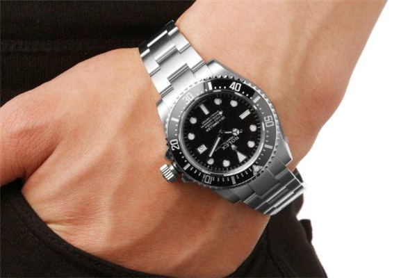 手表表带坏了怎么修,手表表带怎么拆卸 手表表带坏了怎么修,手表表带怎么拆卸