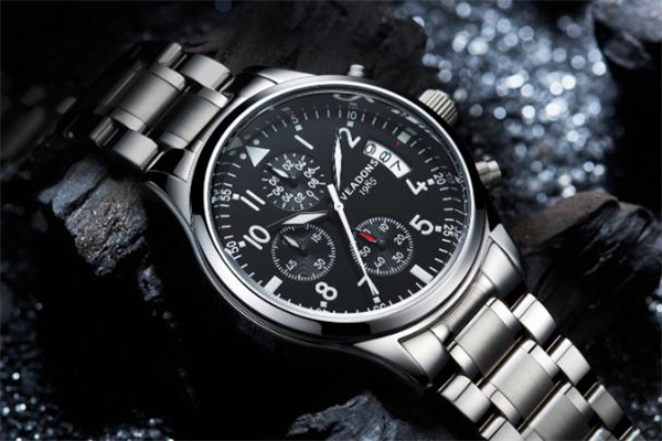 手表两边节数要一样吗,手表钢带两边节数不对称可以吗