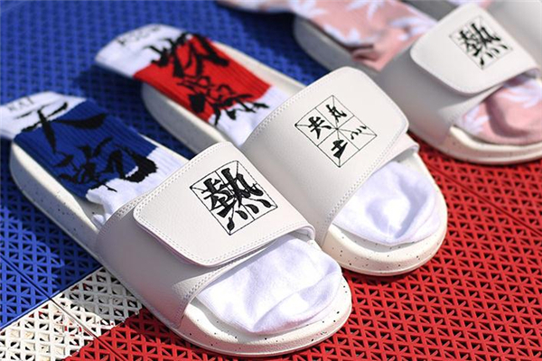 李宁的鞋可以水洗吗,李宁鞋不能泡水那怎么洗