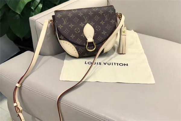 包包转锁扣坏了有妙招,包包的锁扣坏了怎么修