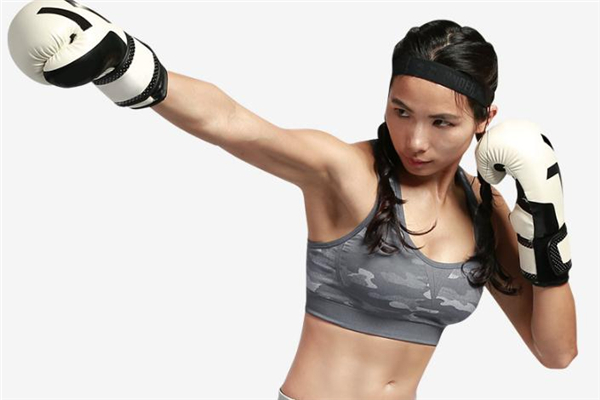 曼哥夫冲锋衣怎么样,曼哥夫羽绒服怎么样