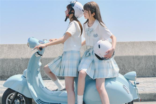 jk领结怎么戴在衣服上,jk的领结怎么系