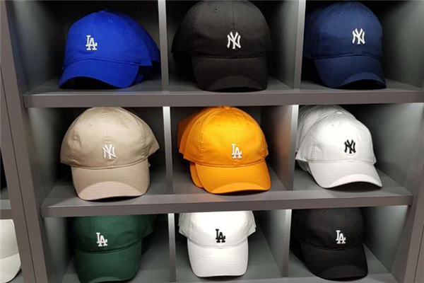 mlb帽子金属扣怎么调节大小,mlb帽子后面的金属扣怎么调节