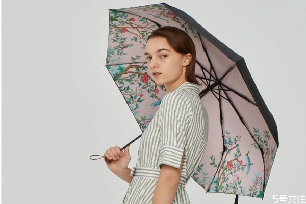 什么颜色的伞防晒,防晒伞什么颜色防晒效果最佳 什么颜色的伞防晒,防晒伞什么颜色防晒效果最佳