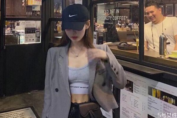 棒球帽适合什么脸型的人,棒球帽适合什么脸型的男生