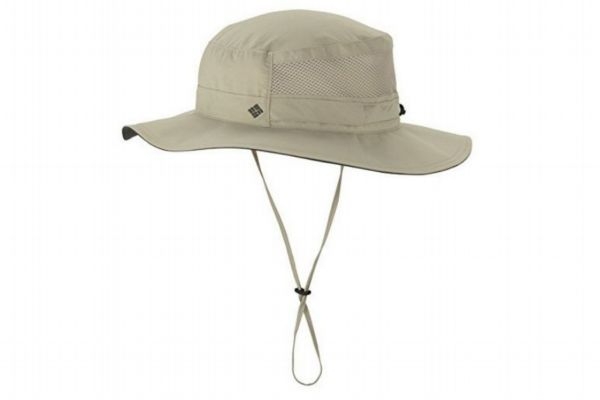 夏天什么颜色帽子最防晒防热,夏天戴什么颜色的帽子防晒效果好