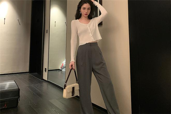 沙漏型身材穿什么裤子,沙漏身材适合裤子