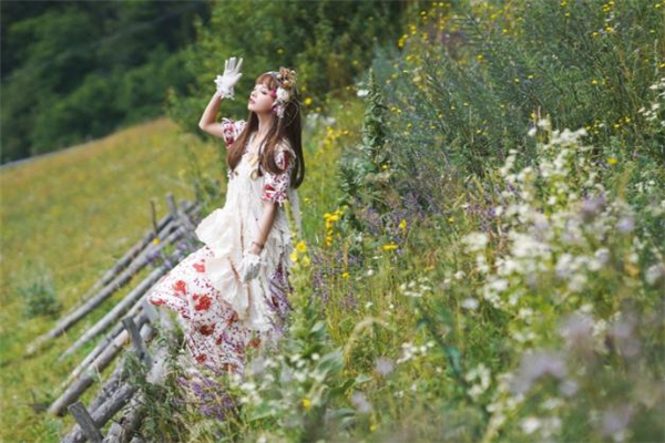 洛丽塔裙子配什么鞋子,洛丽塔穿什么鞋子好看