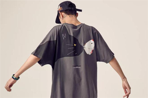 棒球服搭配什么帽子好看,棒球帽搭配什么衣服女