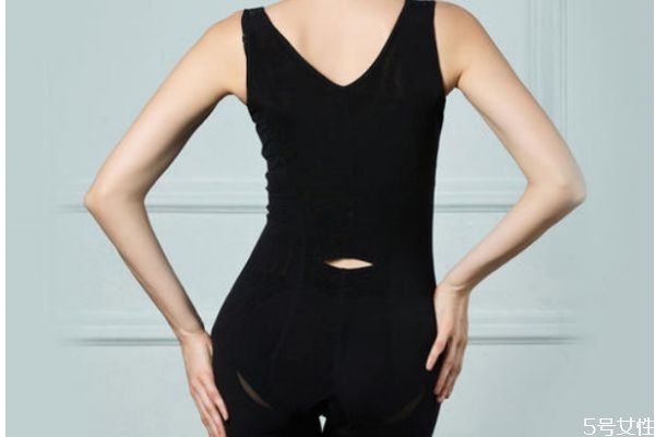 穿塑身衣会不会便秘