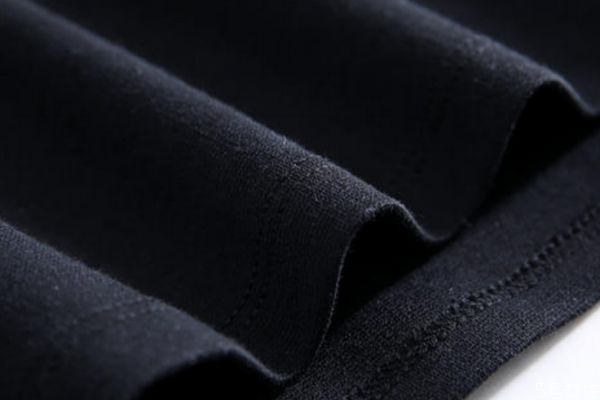 什么样的布料不起球,什么布料不起球不粘毛不掉色不静电