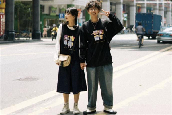 秋冬情侣装怎么搭配图片,最时尚的情侣装冬季